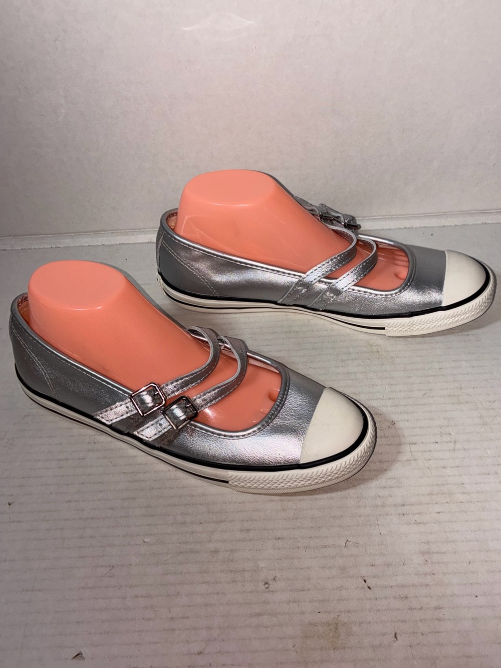 Converse Dainty Mary Jane OX Slip On Shoe Silver Leather New A12201C Sz 8 - Picture 3 of 8